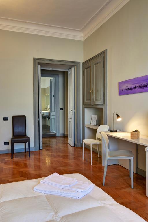 Bed and Breakfast Maison B Турин Экстерьер фото
